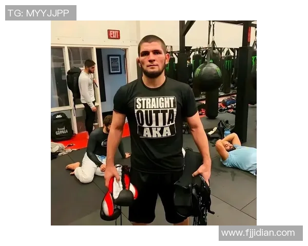 在哪里可以观看UFC254小鹰对盖奇的精彩直播赛事信息分享